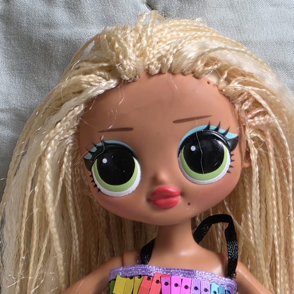 LOL Surprise OMG Series 1 Swag 10" Fashion Doll Loose No Box Blonde Dreads